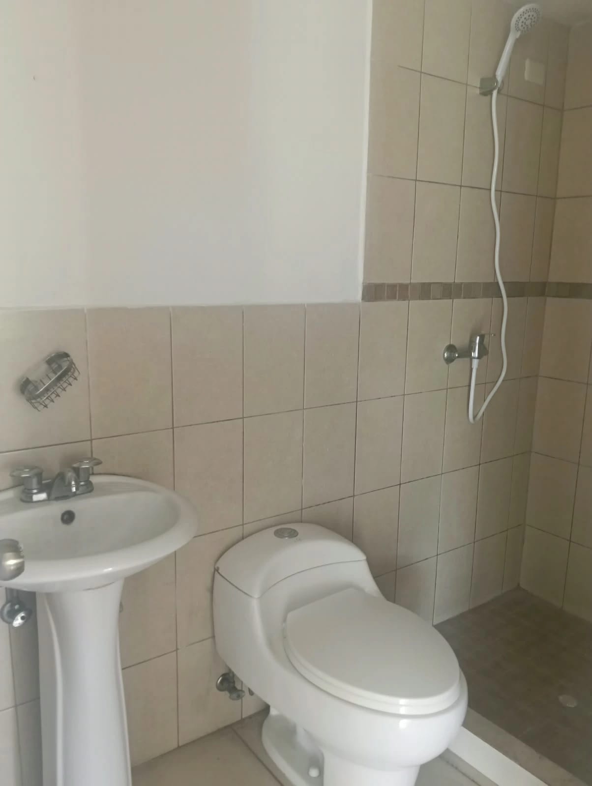Rento Apto Zona 1, Historico 1, REF.6943 *2 Hab, Estudio, 2 Baños — Apartamento en Alquiler en Zona 1, Guatemala, Ciudad — foto 4 de 11