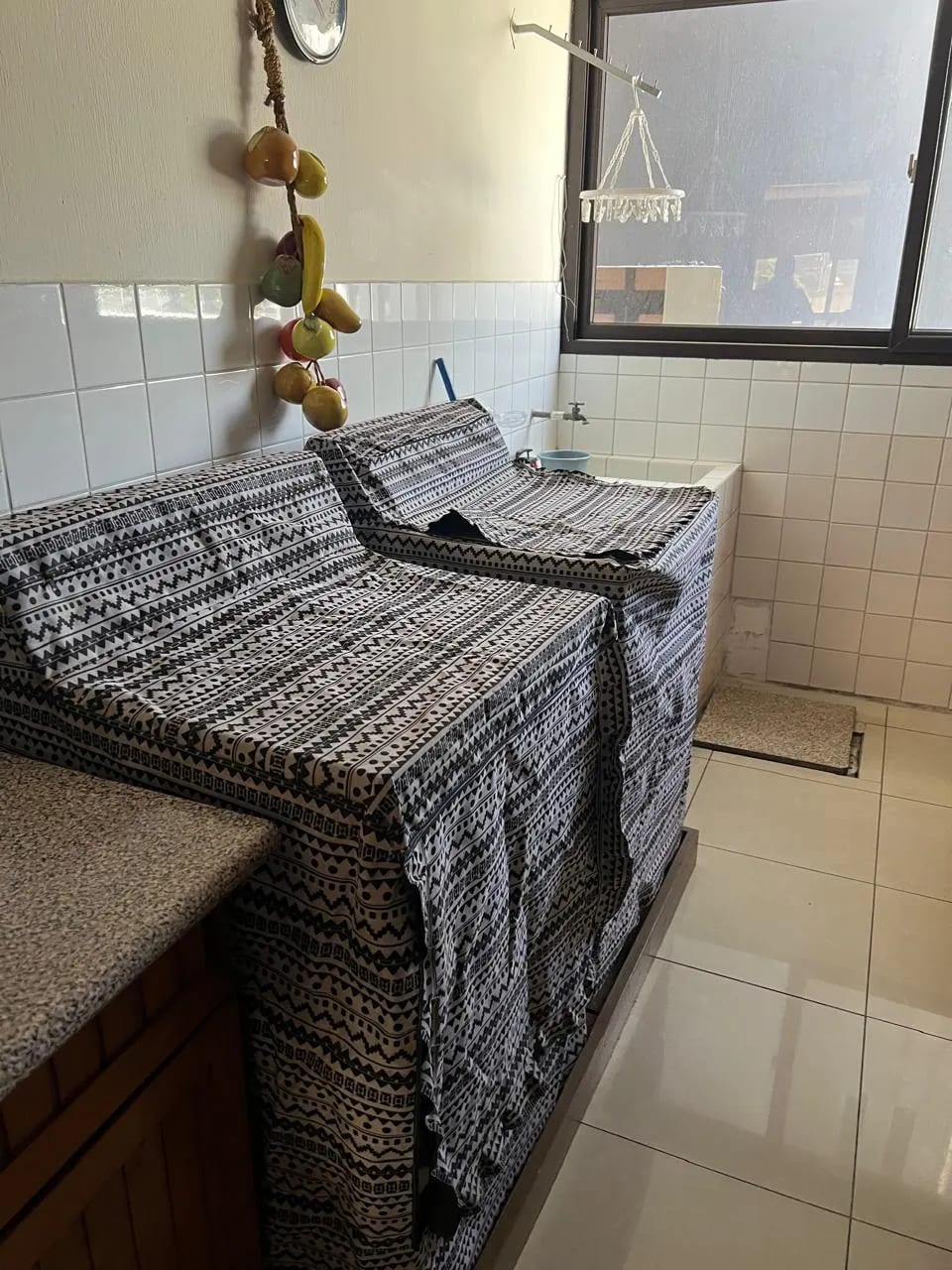 Rento Apto Amueblado 2 Hab Zona 9 a Pocos Metros Plazoleta España — Apartamento en Alquiler en Zona 9, Guatemala, Ciudad — foto 4 de 16