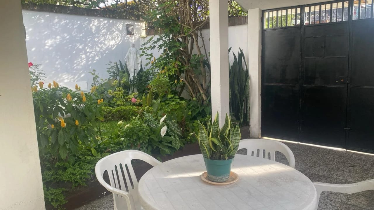 Vendo Casa Zona 11 Col. Loma Linda REF.6950 — Casa en Venta en Zona 11, Guatemala, Ciudad — foto 5 de 8
