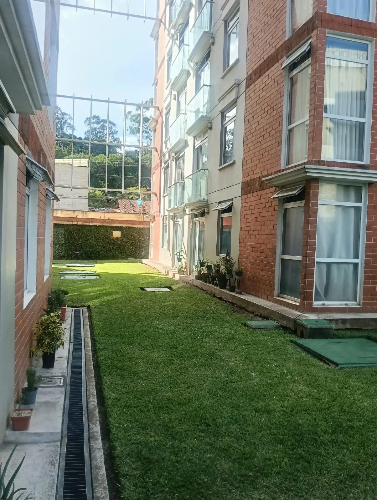 Rento Apto Zona 1, Historico 1, REF.6943 *2 Hab, Estudio, 2 Baños — Apartamento en Alquiler en Zona 1, Guatemala, Ciudad — foto 1 de 12