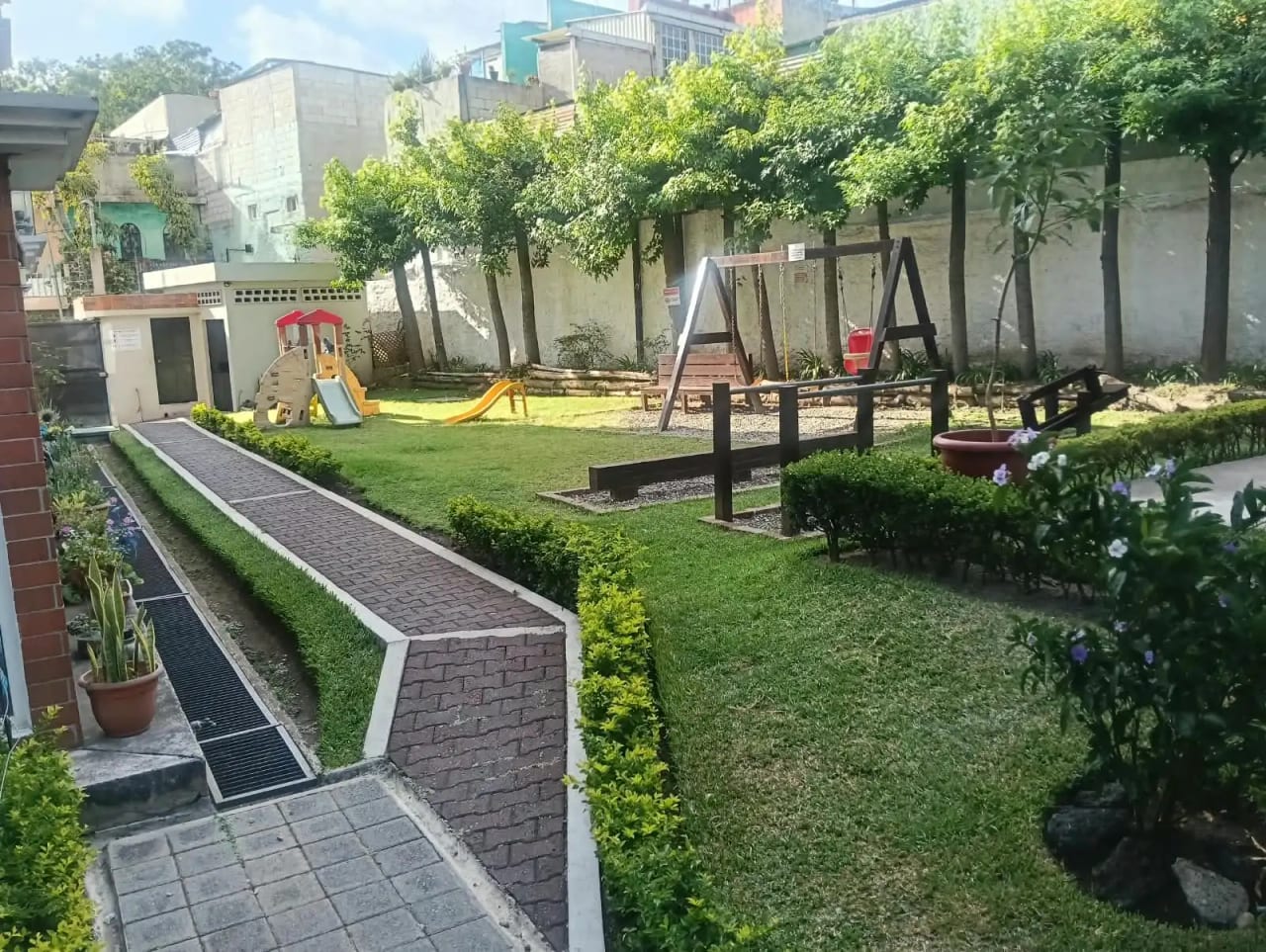 Rento Apto Zona 1, Historico 1, REF.6943 *2 Hab, Estudio, 2 Baños — Apartamento en Alquiler en Zona 1, Guatemala, Ciudad — foto 2 de 17