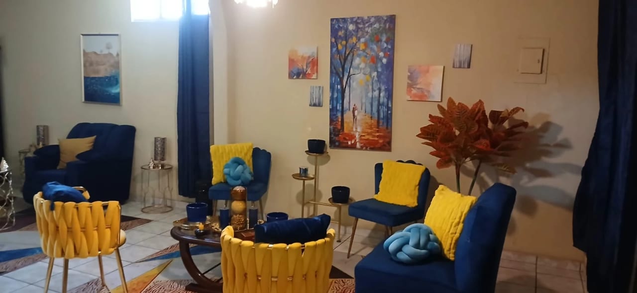 Vendo Casa Zona 3 Colonia Bran REF.6952 *254 M2, 4 Parq, Cuarto Serv — Casa en Venta en Zona 3, Guatemala, Ciudad — foto 2 de 17