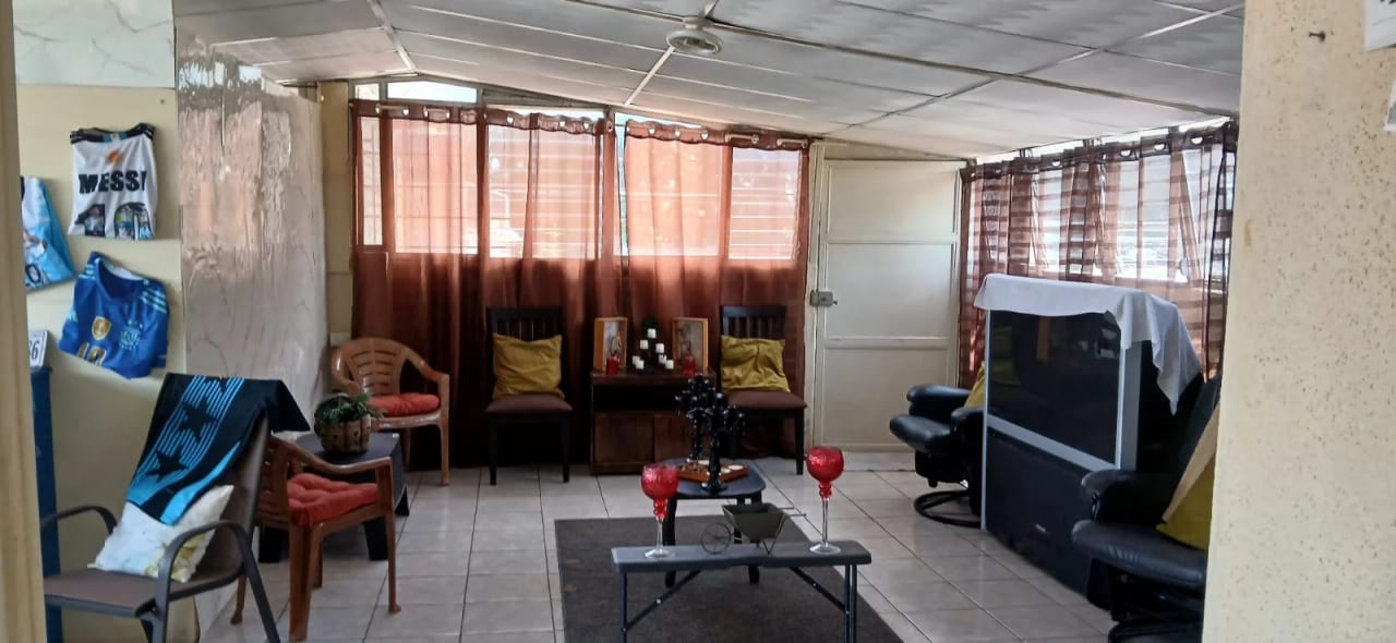 Vendo Casa Zona 3 Colonia Bran REF.6952 *254 M2, 4 Parq, Cuarto Serv — Casa en Venta en Zona 3, Guatemala, Ciudad — foto 8 de 17