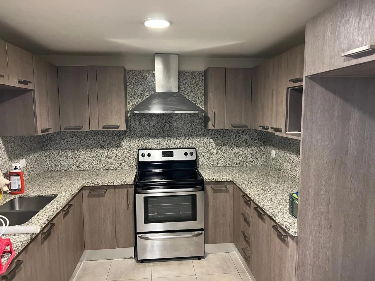 Vendo/rento Apto Zona 10 Edif. Santa Sofia REF.6957 *183M2, 3 Hab — Apartamento en Venta en Zona 10, Guatemala, Ciudad — foto 15 de 17