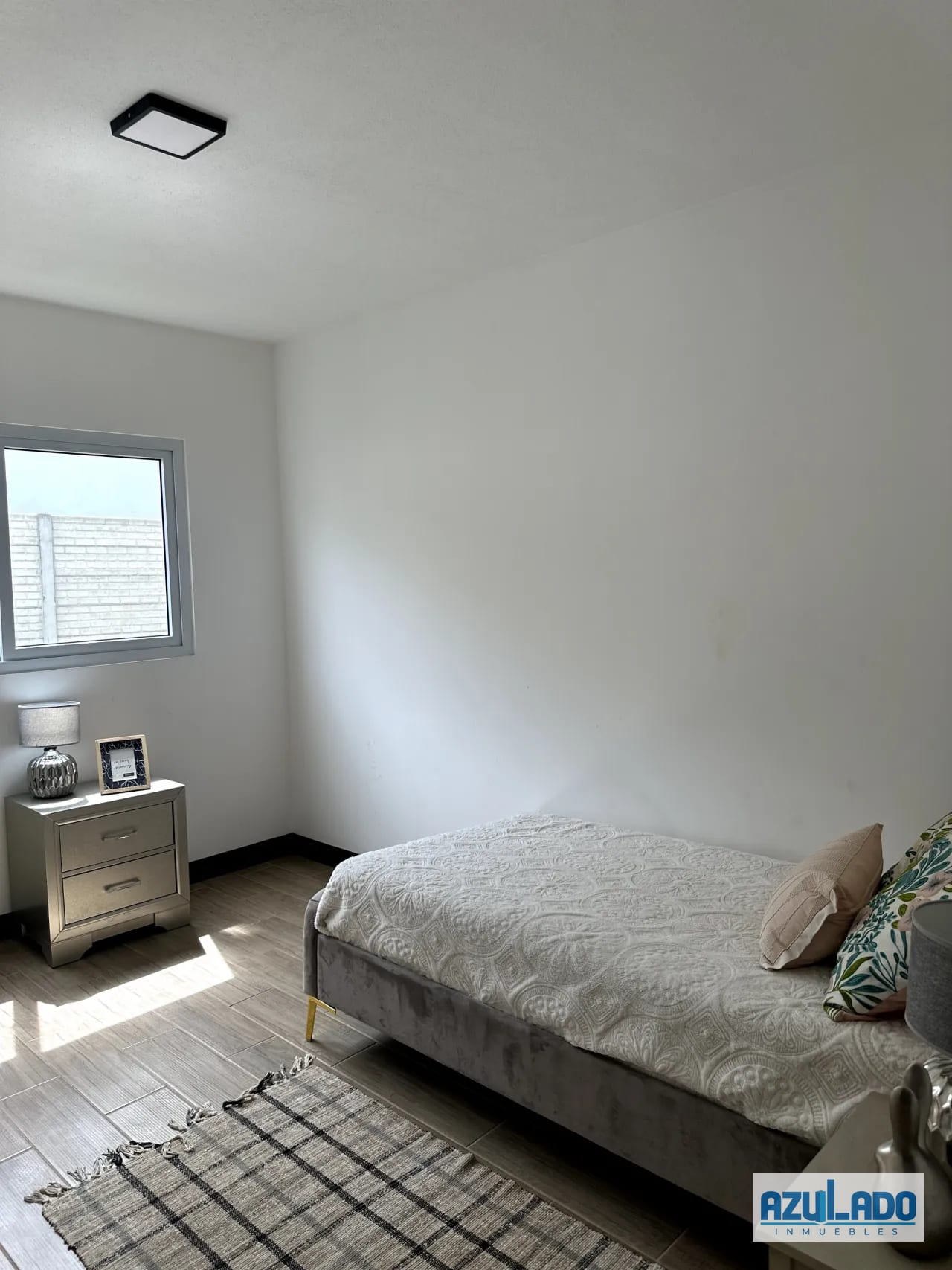 Dormitorio 3 — Casas en Bosques de Santa Elena 140m2 — Casa en Venta en Carretera a El Salvador, Guatemala, Ciudad — foto 7 de 9