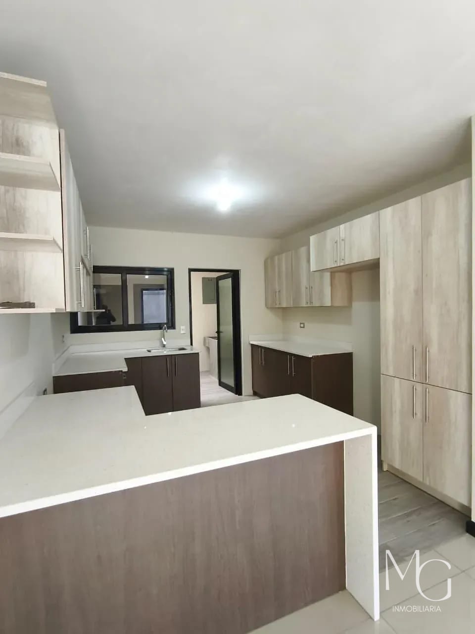 🔰 Casa Nueva en Venta – Hacienda Real Zona 16 — Casa en Venta en Zona 16, Guatemala, Ciudad — foto 3 de 4