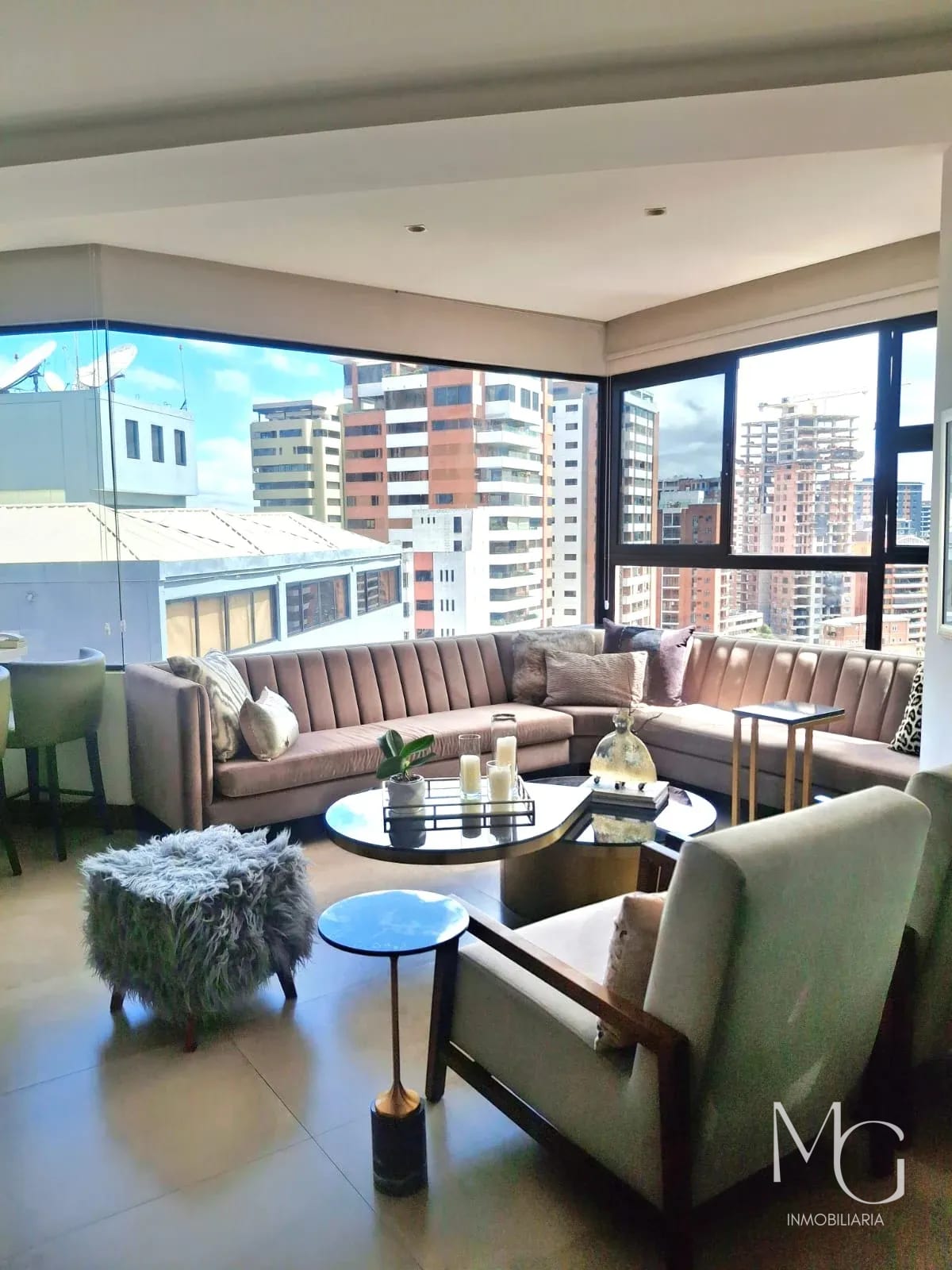 Penthouse en Venta Zona 14 Real de las Américas — Apartamento en Venta en Zona 14, Guatemala, Ciudad — foto 1 de 3