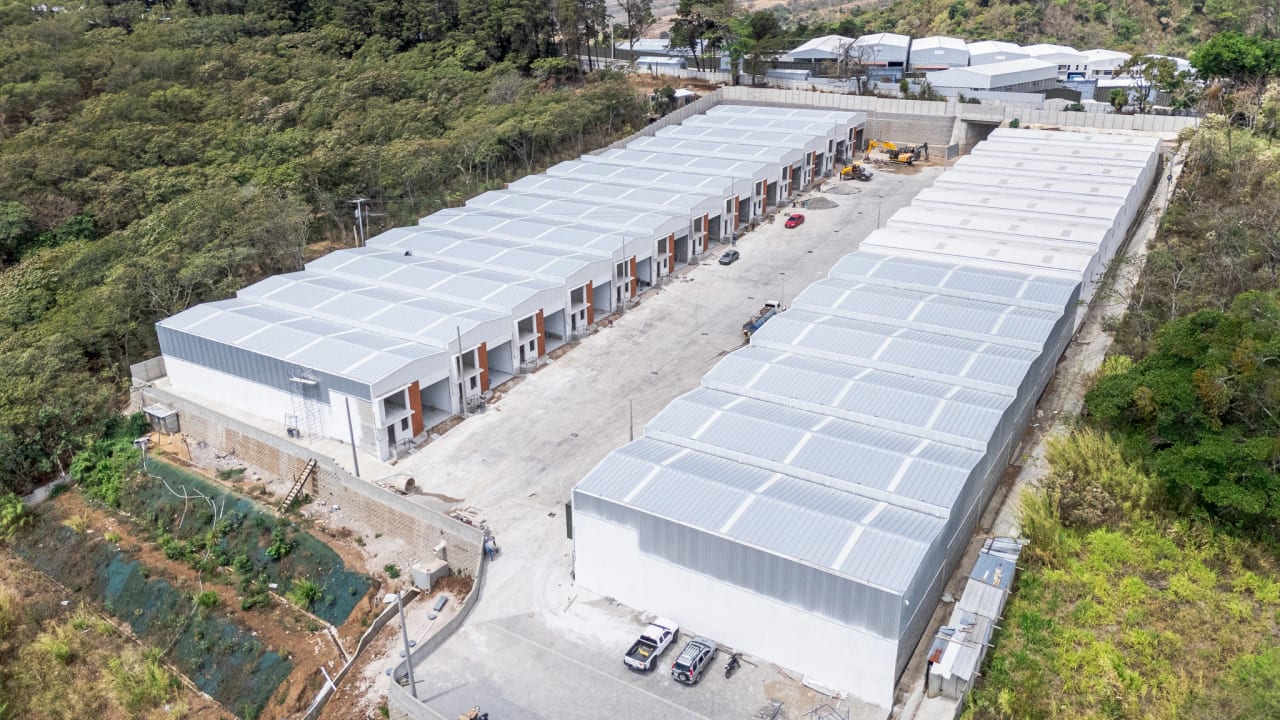 Ofibodegas para Estrenar, CAES Desde 282Mt2 / Complejo Industrial — Bodega / Ofibodega en Venta en Carretera a El Salvador, Guatemala, Ciudad — foto 13 de 14