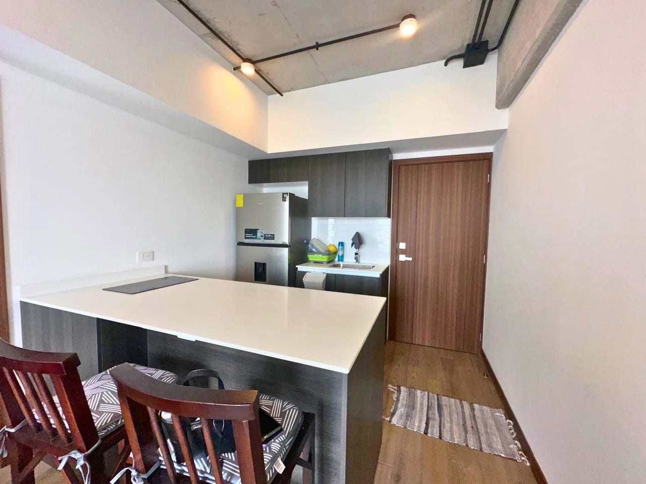 APARTAMENTO P/ ESTRENAR, AMUEBLADO EDIFICIO INARA CUATRO NORTE 40 MTS2, ZONA 4 — Apartamento en Alquiler en Inara Cuatro Norte, Zona 4, Guatemala, Ciudad — foto 7 de 14