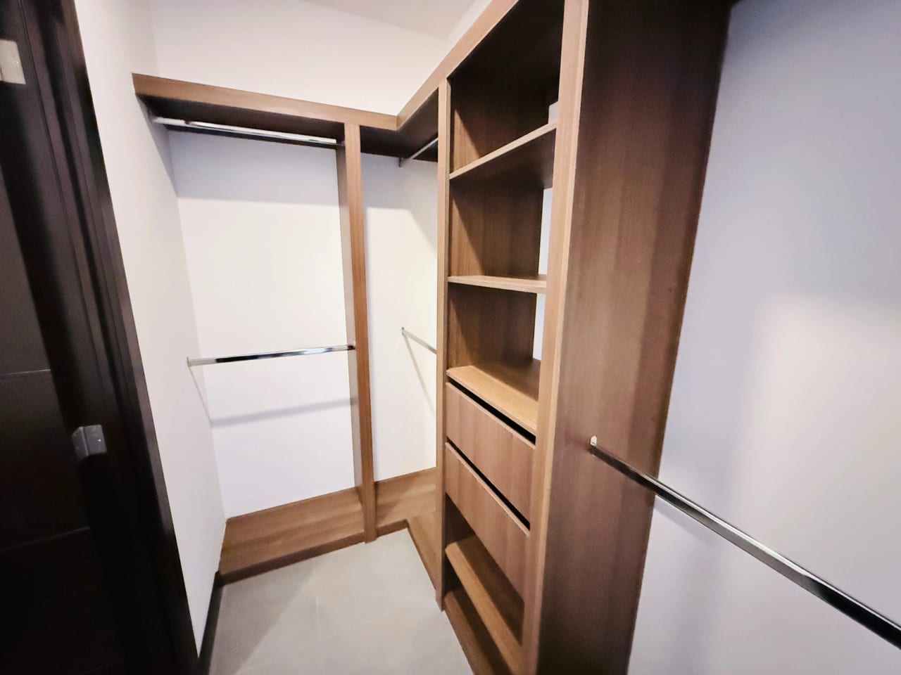 APARTAMENTO PARA ESTRENAR 3 HABS. 119Mts2 EDIF. Arles ZONA 15 — Apartamento en Alquiler en Arles, Zona 15, Guatemala, Ciudad — foto 6 de 17