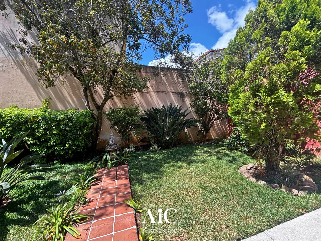 Casa en Venta, Villasol Z.12 3 Dormitorios, de un Nivel — Casa en Venta en Villa Sol, Zona 12, Guatemala, Ciudad — foto 3 de 13