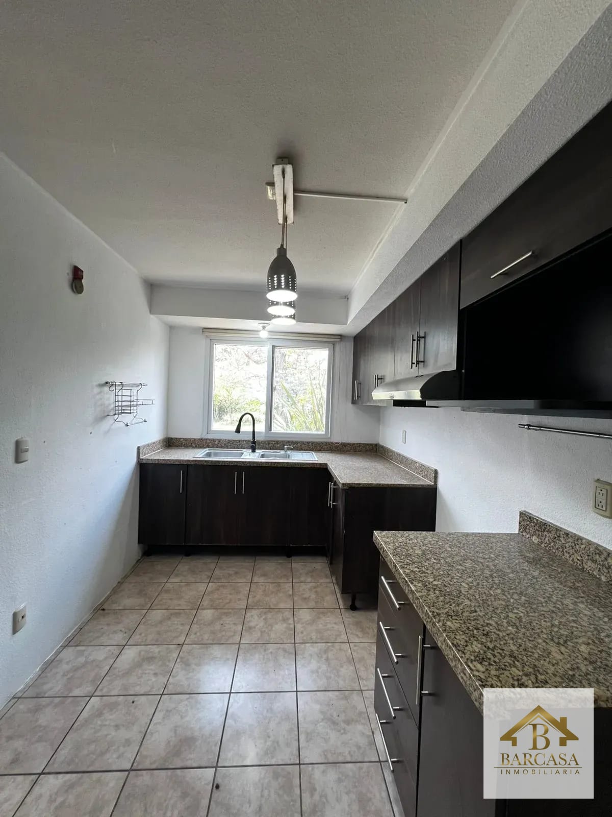 Se Vende casa km 25 carretera al Salvador Condominio Fontana — Casa en Venta en km 21-25, Carretera a El Salvador, Guatemala, Ciudad — foto 8 de 17