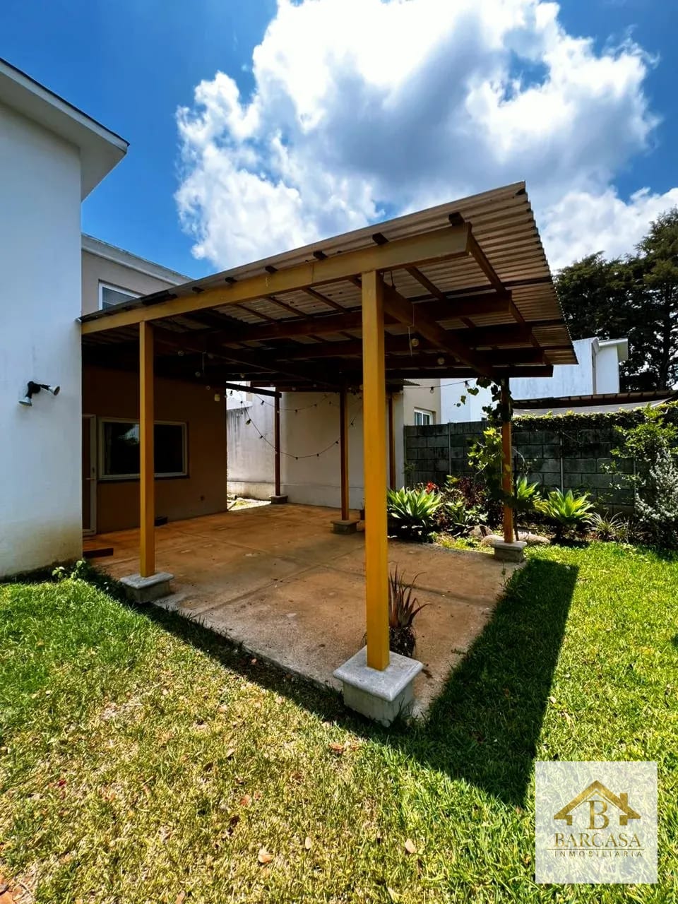 Se Vende casa km 25 carretera al Salvador Condominio Fontana — Casa en Venta en km 21-25, Carretera a El Salvador, Guatemala, Ciudad — foto 6 de 17