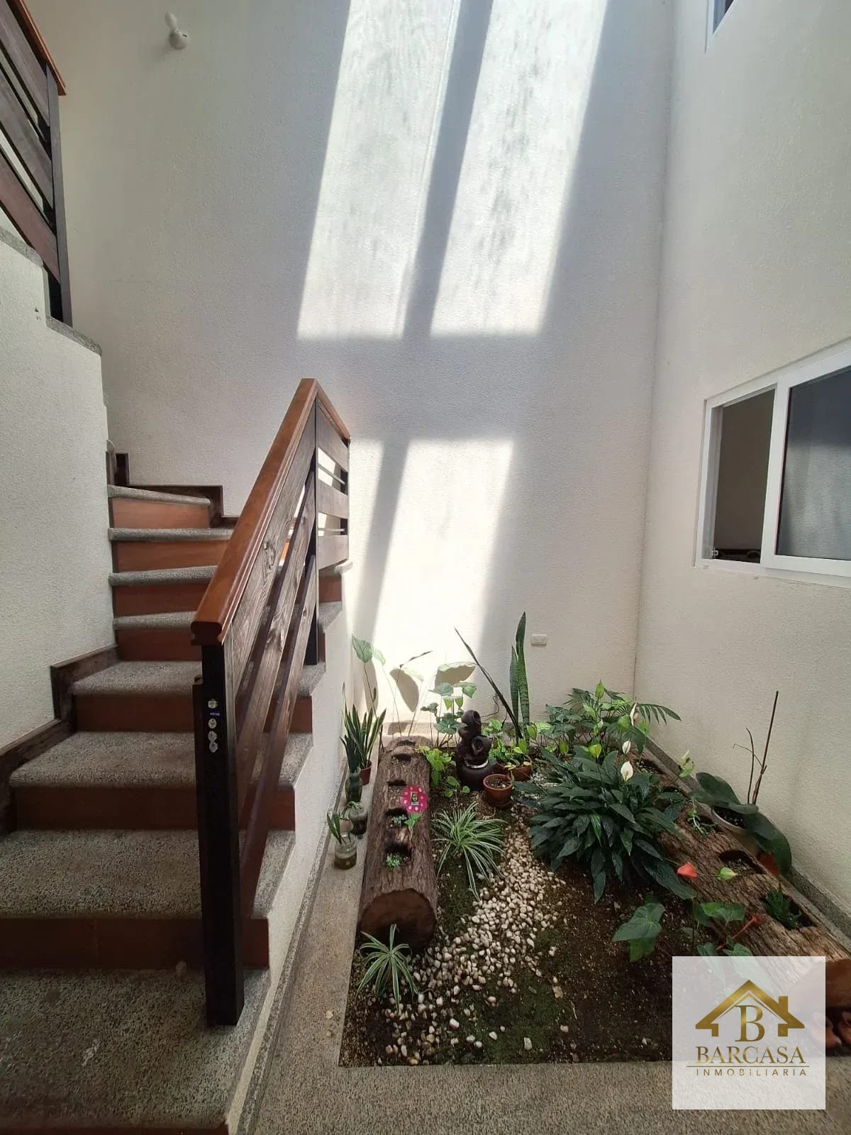 Se vende Casa en Bosques de arrazola km 16.5, entrada por Olmeca, Caes. — Casa en Venta en Bosques de Arrazola, Carretera a El Salvador, Guatemala, Ciudad — foto 8 de 15