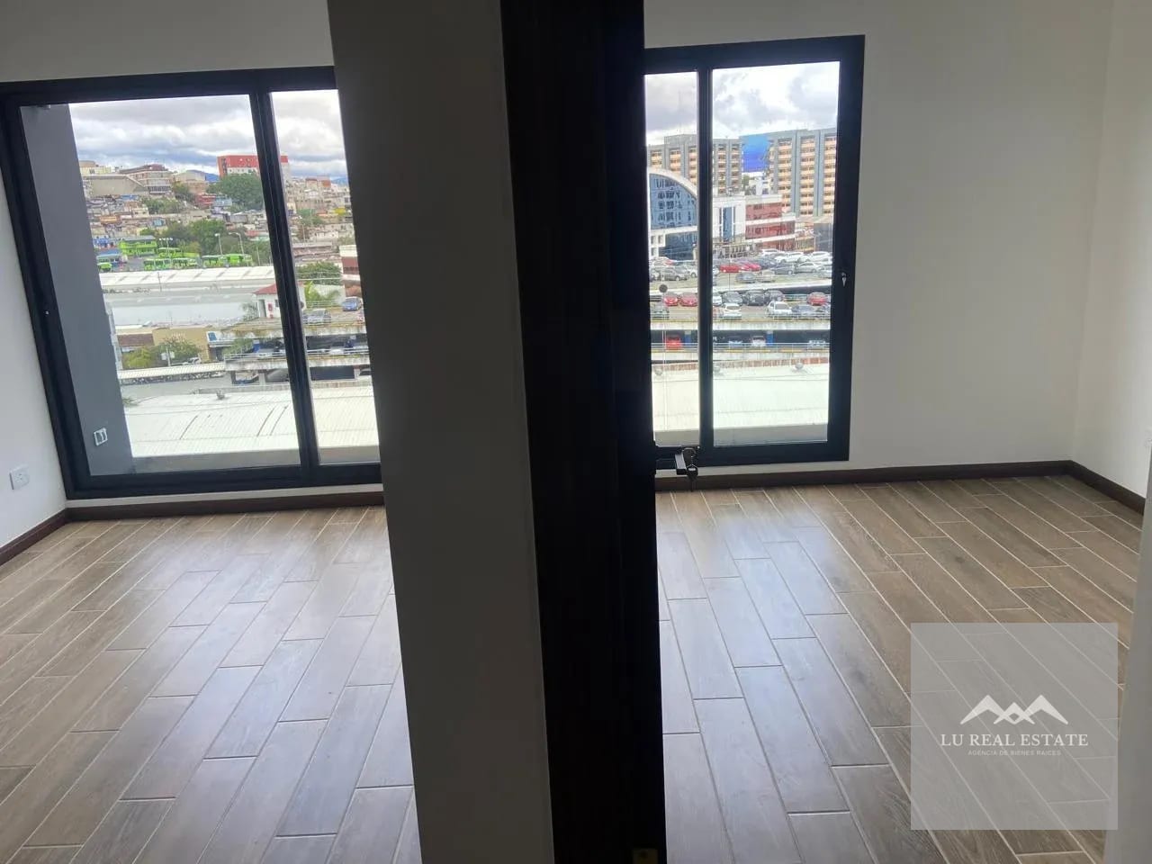 Apartamento en edificio séptimo zona 4 dos habitaciones — Apartamento en Alquiler en Zona 4, Guatemala, Ciudad — foto 9 de 9