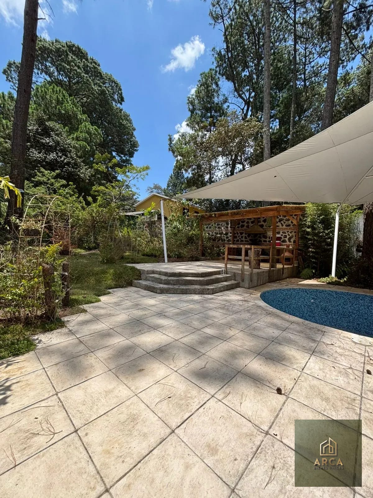 Casa en venta en San Lucas — Casa en Venta en San Lucas Sacatepéquez, Sacatepéquez — foto 2 de 9