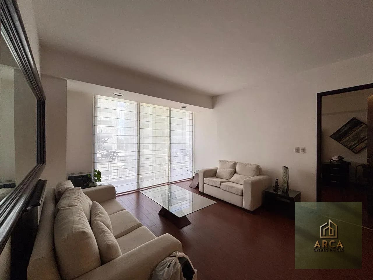 Apartamento en alquiler zona 10 — Apartamento en Alquiler en Zona 10, Guatemala, Ciudad — foto 2 de 8