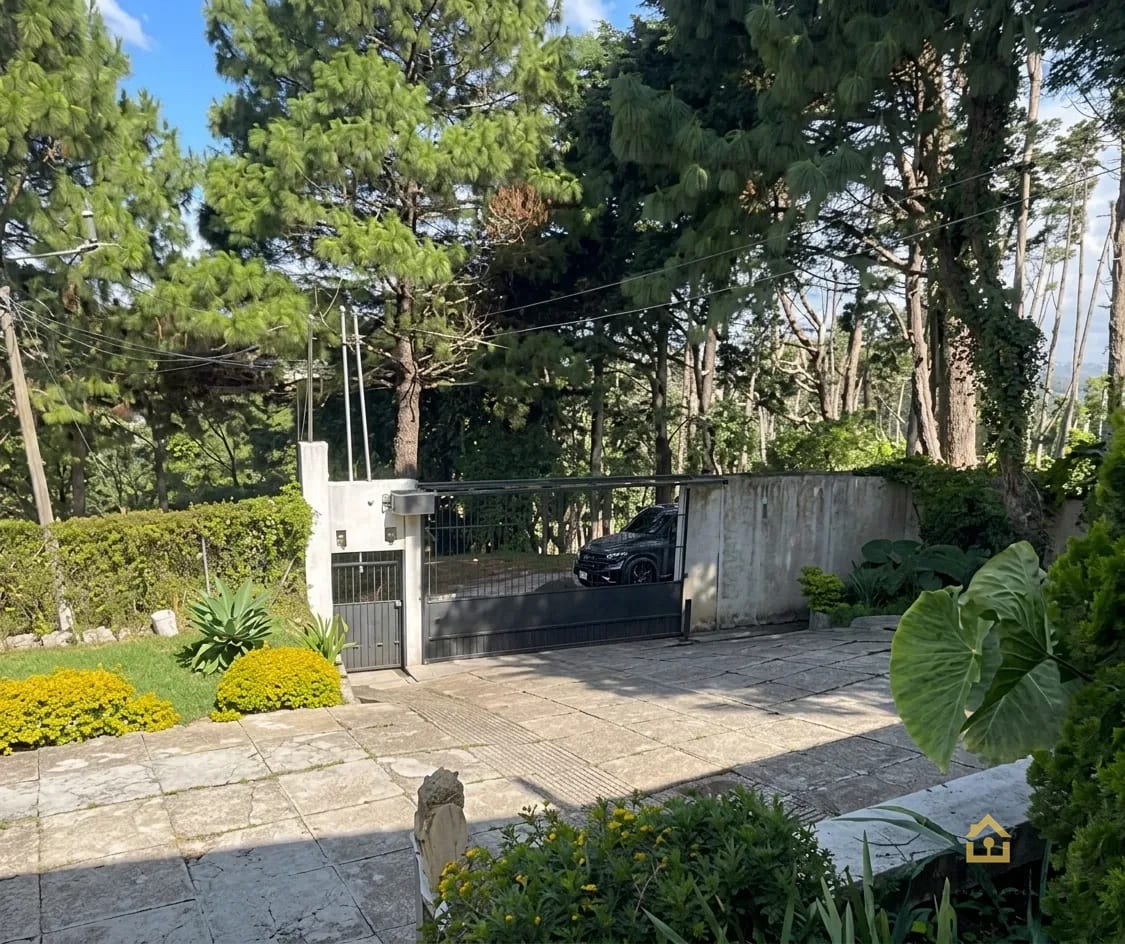 Vendo casa Residenciales Arrazola III | 4 habitaciones | $1,300,000 — Casa en Venta en Arrazola III, Carretera a El Salvador, Guatemala, Ciudad — foto 1 de 12