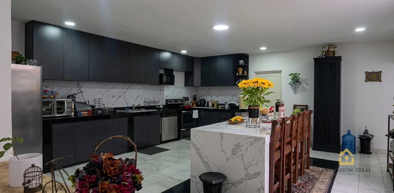 Vendo casa Residenciales Arrazola III | 4 habitaciones | $1,300,000 — Casa en Venta en Arrazola III, Carretera a El Salvador, Guatemala, Ciudad — foto 7 de 12