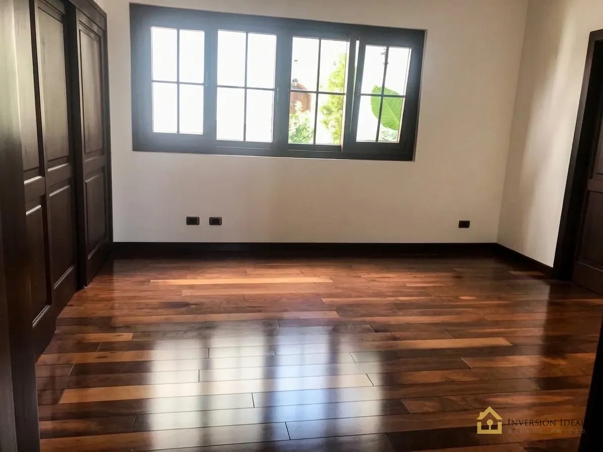 Apartamento en renta 3 habitaciones + C. SERV. 195 mts2 zona 16 — Apartamento en Alquiler en Ciudad Cayalá, Zona 16, Guatemala, Ciudad — foto 3 de 12