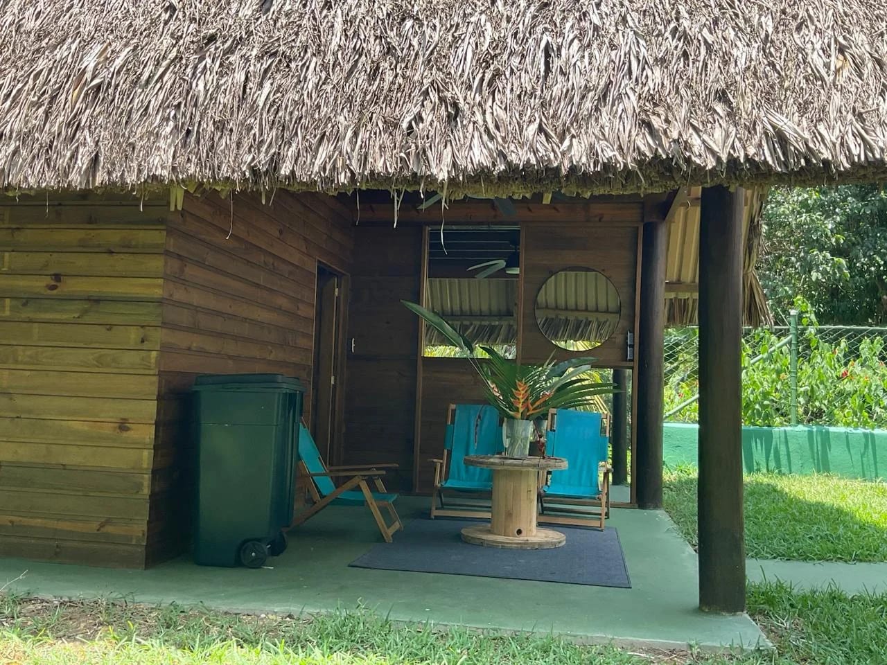 espectacular casa en BAHIA PARAISO, RIO DULCE — Casa vacacional en Venta en Río dulce, Izabal — foto 5 de 9