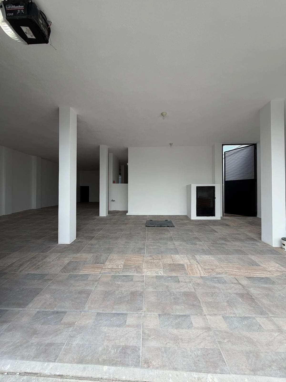 CASA REMODELADA EN GRANAI II, ZONA 11 — Casa en Venta en Granai & Townson, Zona 11, Guatemala, Ciudad — foto 7 de 16