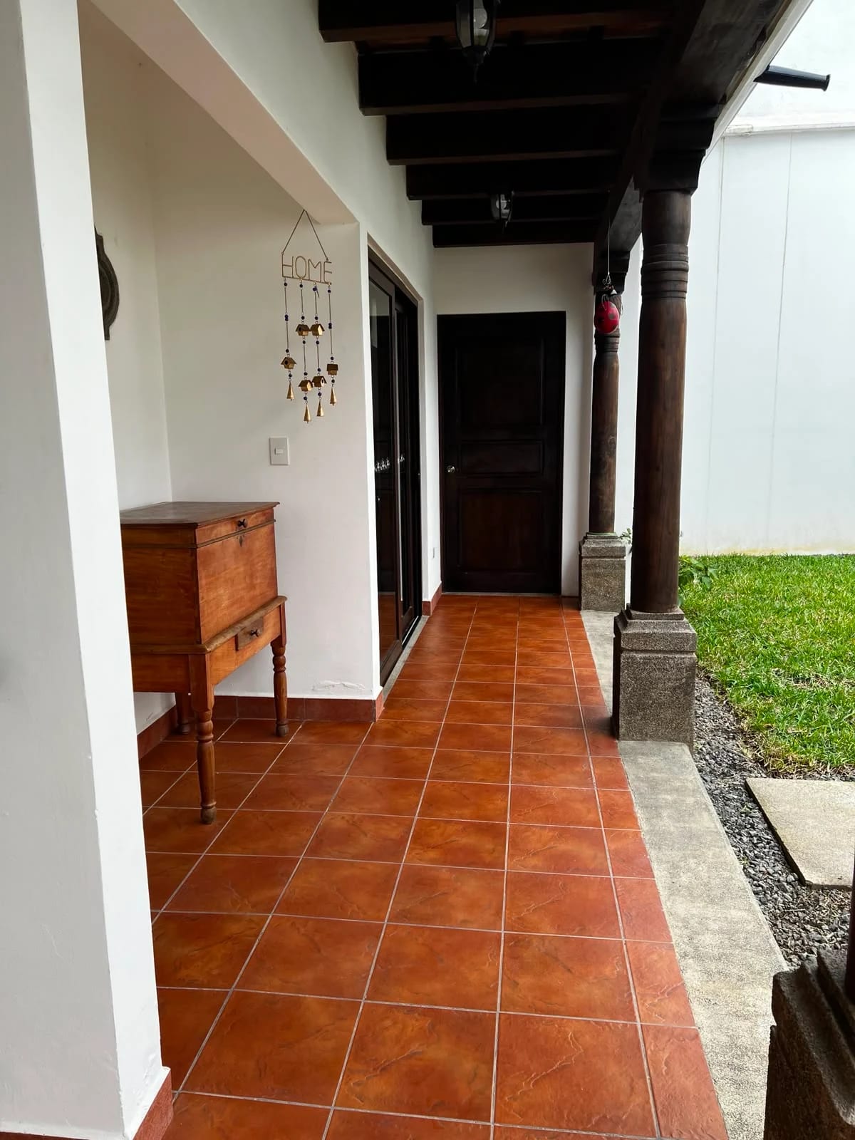 casa amueblada en hacienda del Comendador — Casa en Alquiler en Hacienda del comendador, San Miguel Dueñas, Sacatepéquez — foto 2 de 11