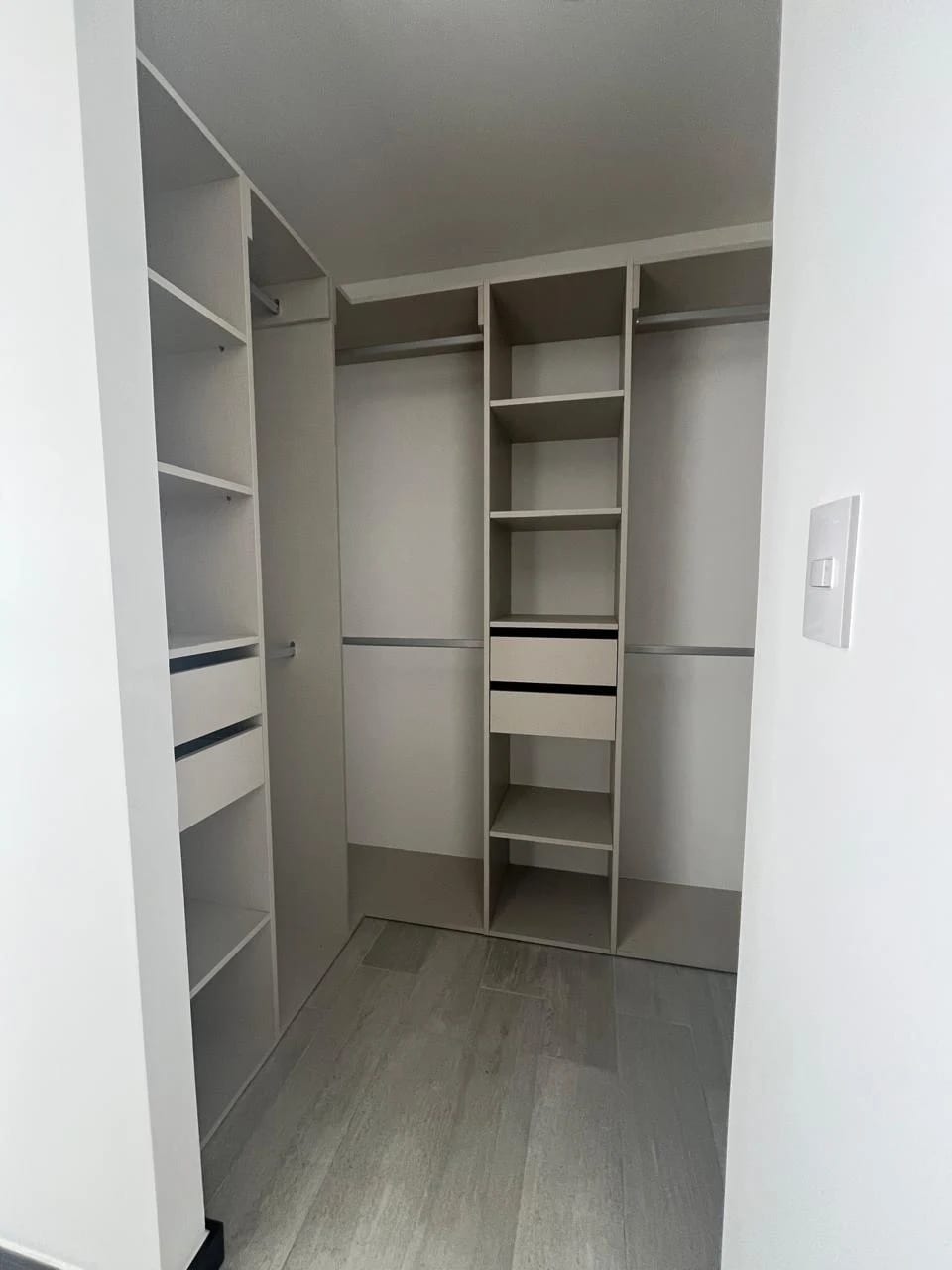 Apartamento para estrenar, Un dormitorio Zona 13 — Apartamento en Alquiler en Verdú, Zona 13, Guatemala, Ciudad — foto 2 de 15