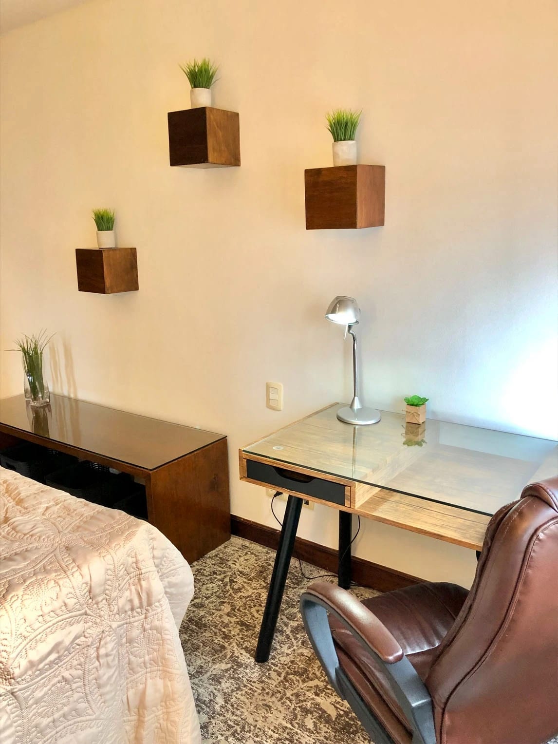 lindo apartamento amueblado en zona 10 — Apartamento en Alquiler en Altos de Santa Clara, Zona 10, Guatemala, Ciudad — foto 6 de 7