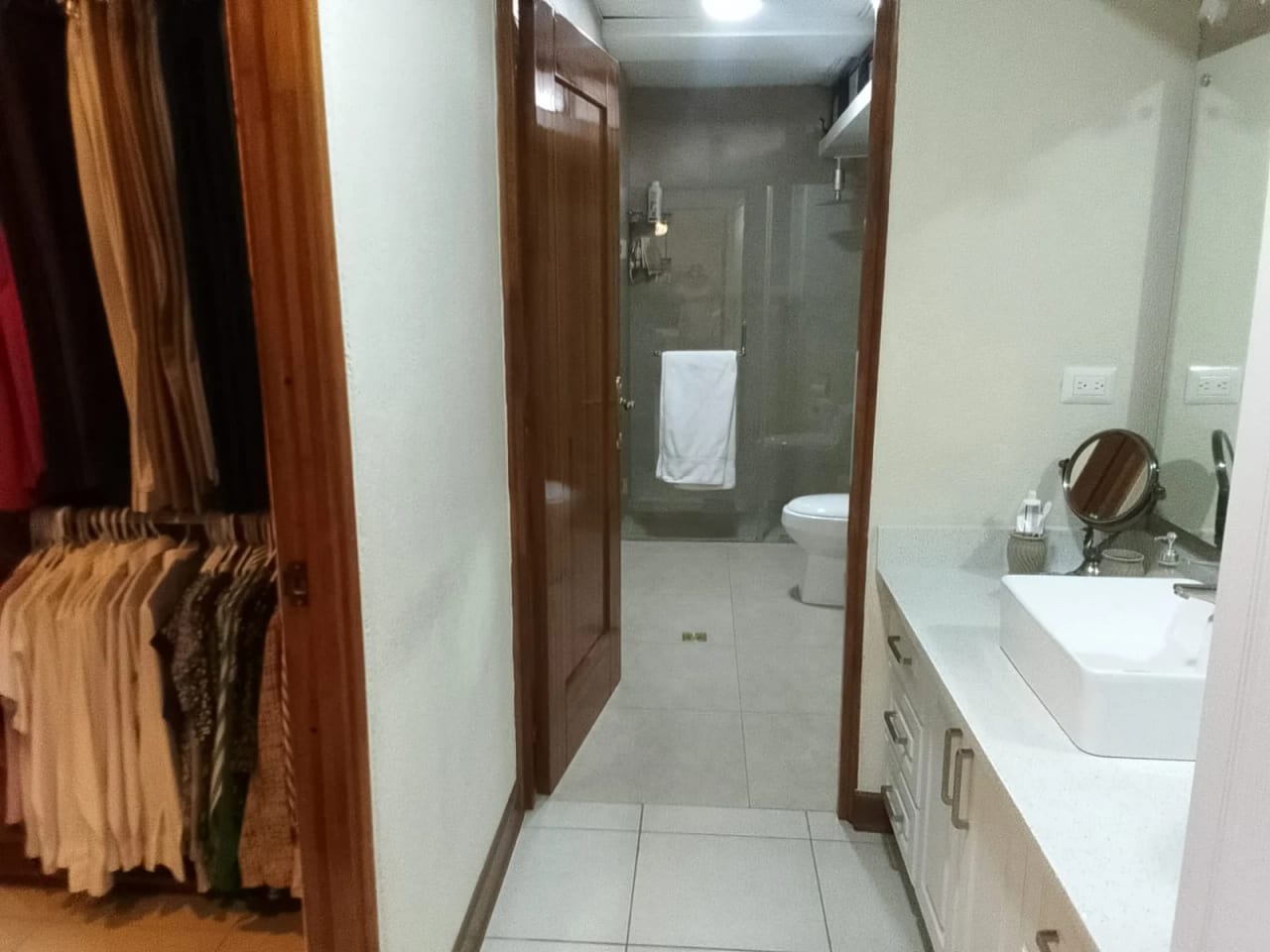 Amplio Apartamento de Tres Dormitorios en Vista Hermosa II, Zona 15 — Apartamento en Venta en María del Alma, Zona 15, Guatemala, Ciudad — foto 14 de 17