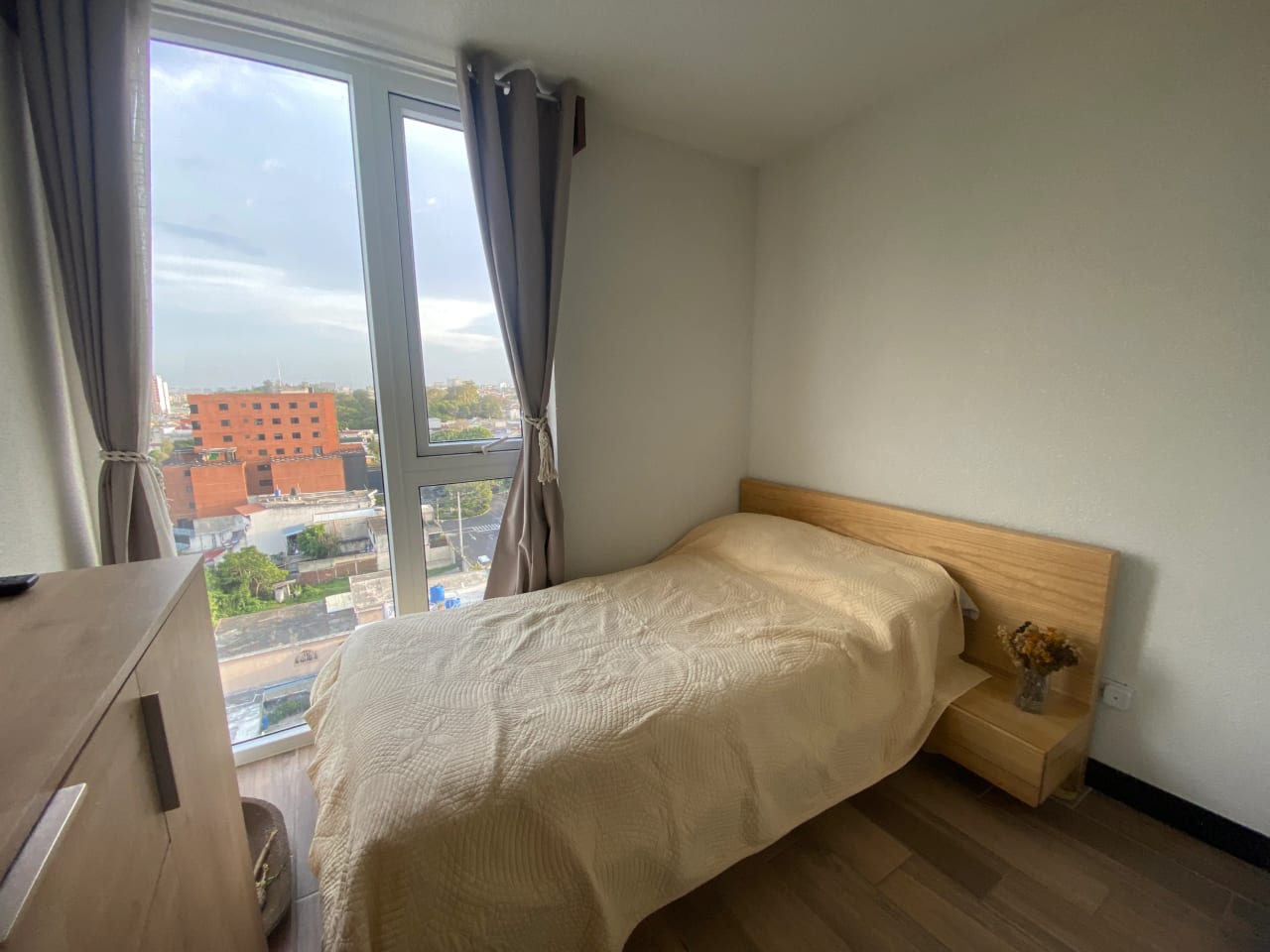 Apartamento en Venta | Edificio Bossen, Zona 2 - Image 5