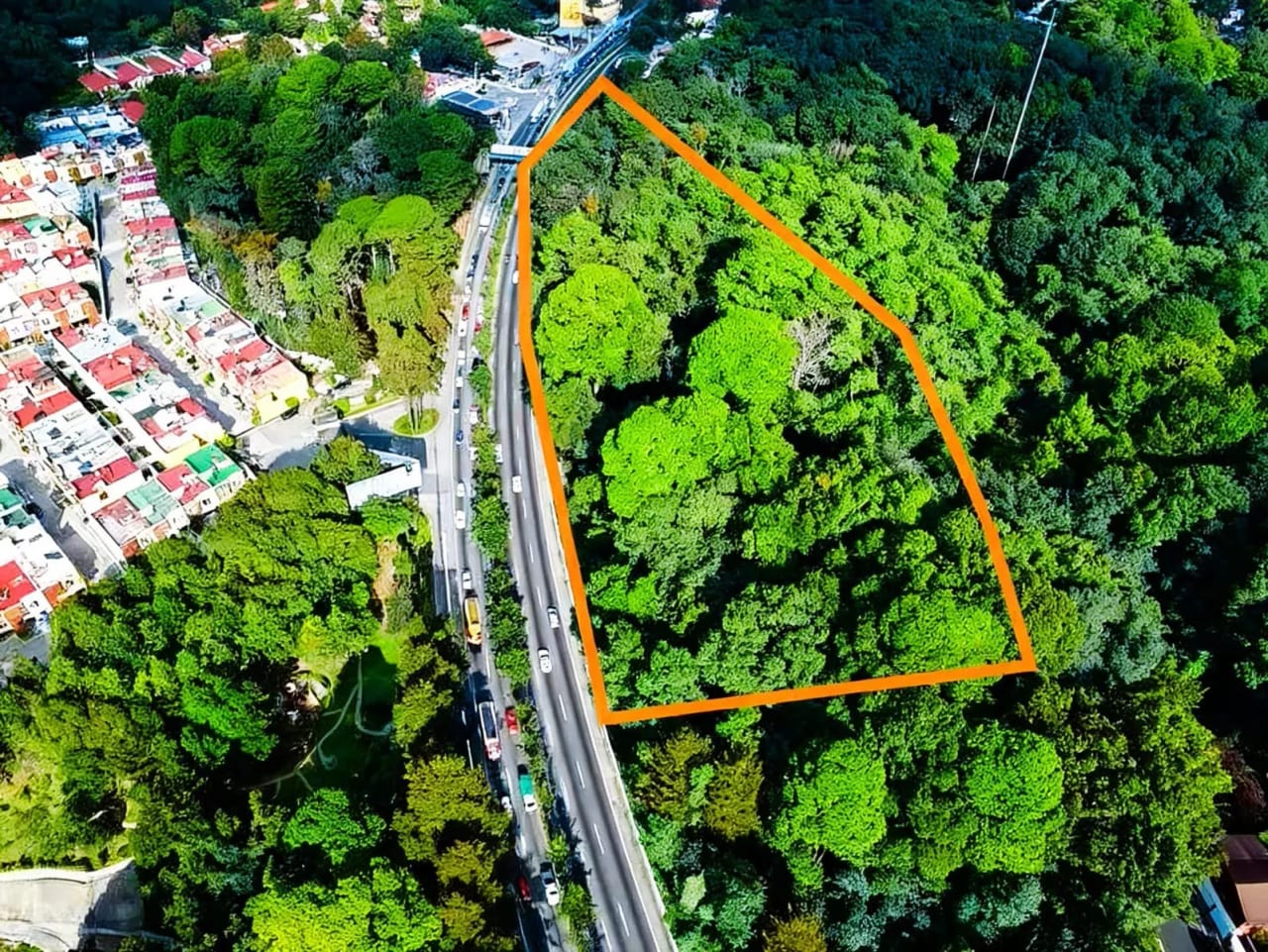 Terreno Comercial en VENTA Km.24.5 Carretera Interamericana — Terreno en Venta en San Lucas Sacatepéquez, Sacatepéquez — foto 1 de 11