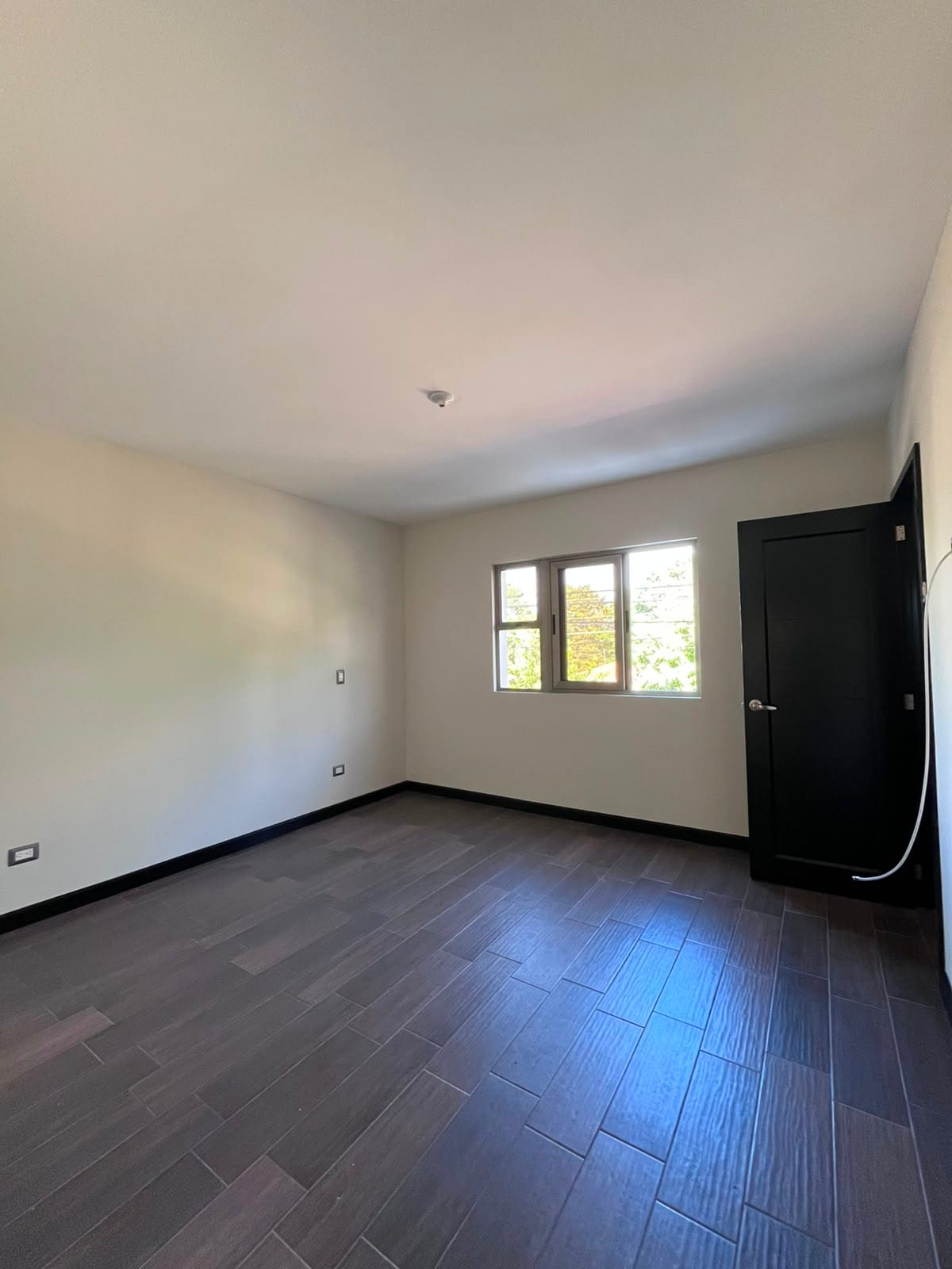 Para Estrenar Casa de 3 Habitaciones Zona 16 Puerta de Hierro — Casa en Venta en Hacienda Real, Zona 16, Guatemala, Ciudad — foto 7 de 17