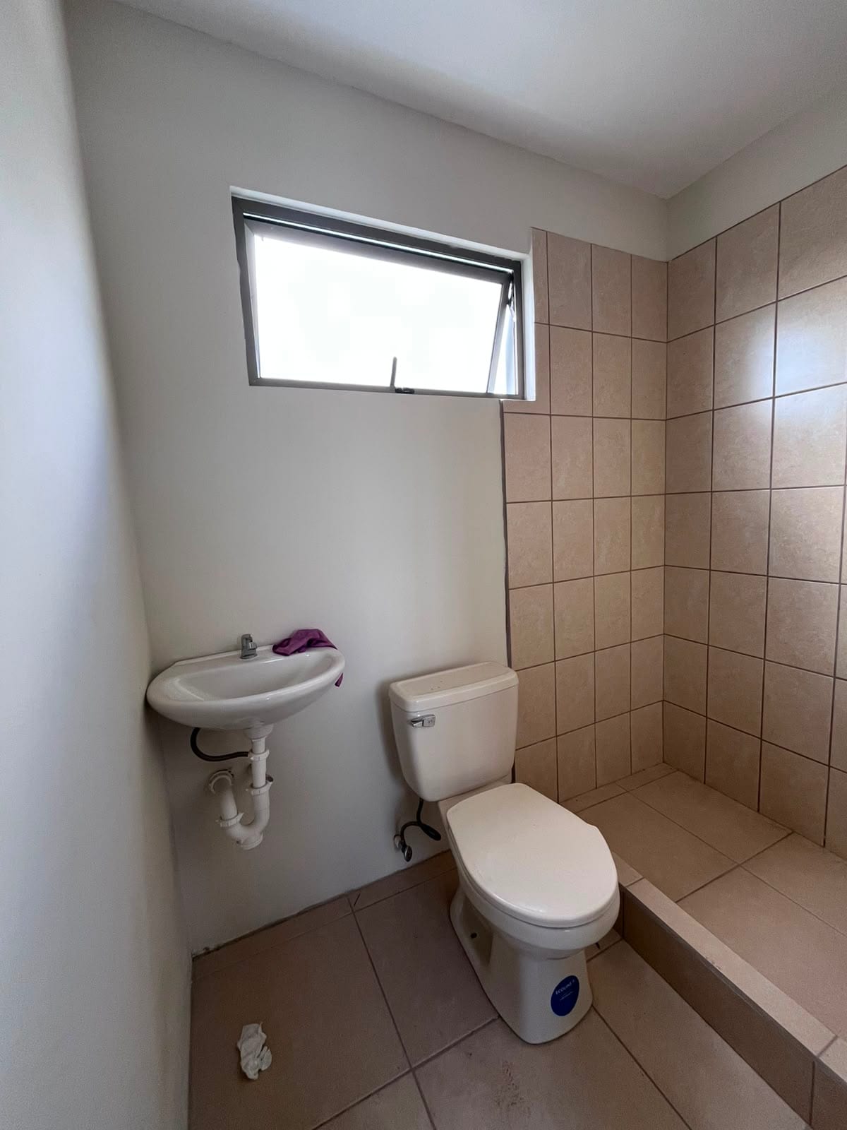 Para Estrenar Casa de 3 Habitaciones Zona 16 Puerta de Hierro — Casa en Venta en Hacienda Real, Zona 16, Guatemala, Ciudad — foto 14 de 17