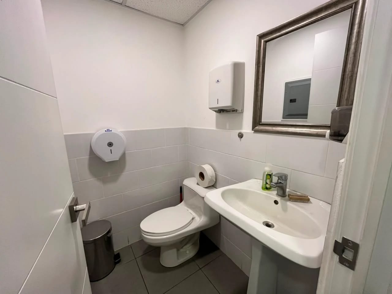 Clínica en Venta/zona Medica -zona 9 — Clínica en Venta en Zona 9, Guatemala, Ciudad — foto 6 de 11