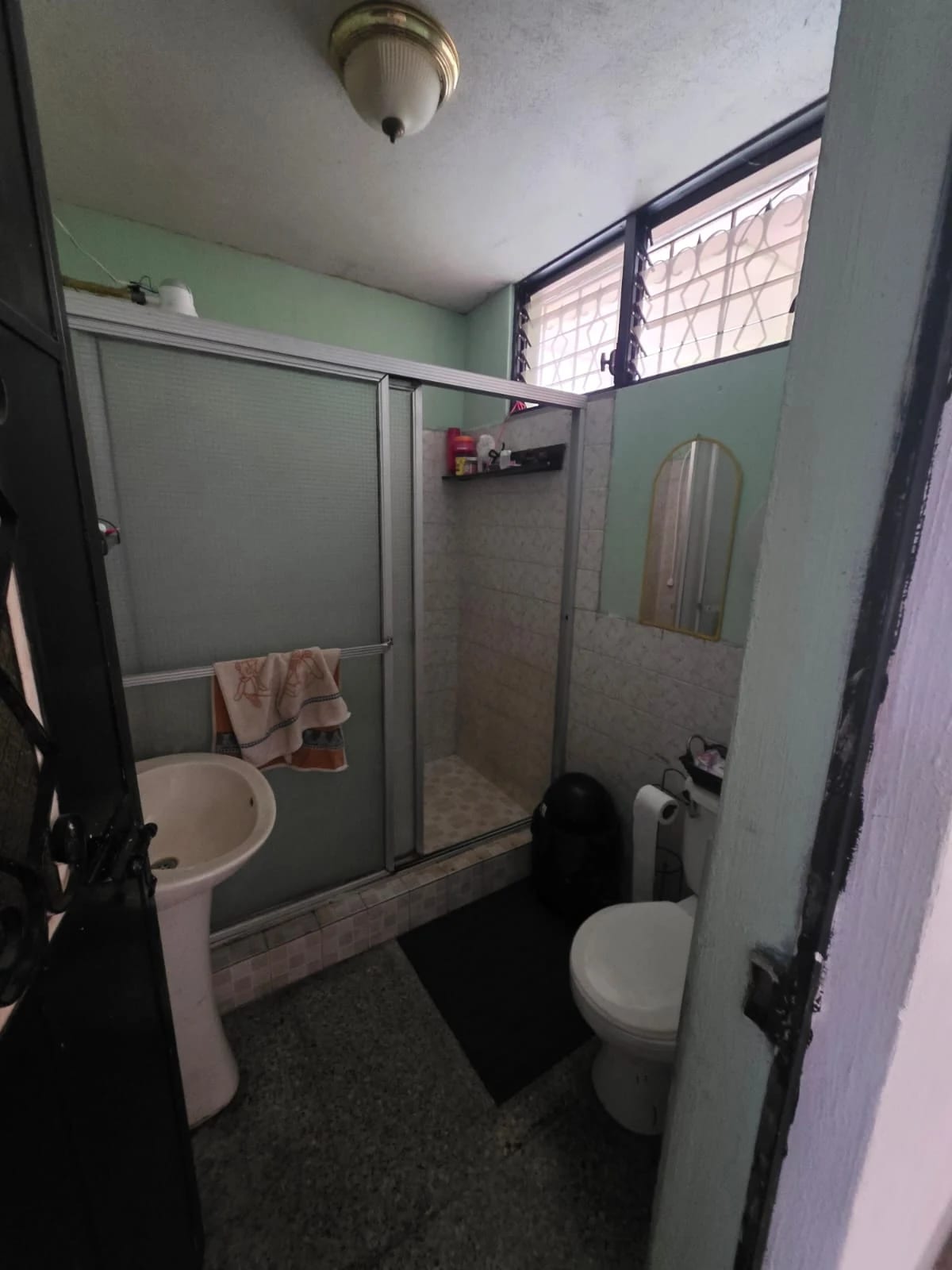 Casa en Venta Residencial los Olivos Z.18 — Casa en Venta en los olivos, Zona 18, Guatemala, Ciudad — foto 5 de 6