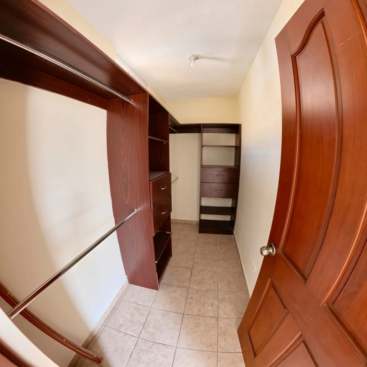 Casa en VENTA Condominio Entre Encinos Km.25.5 San Lucas Sacatepéquez — Casa en Venta en San Lucas Sacatepéquez, Sacatepéquez — foto 6 de 15