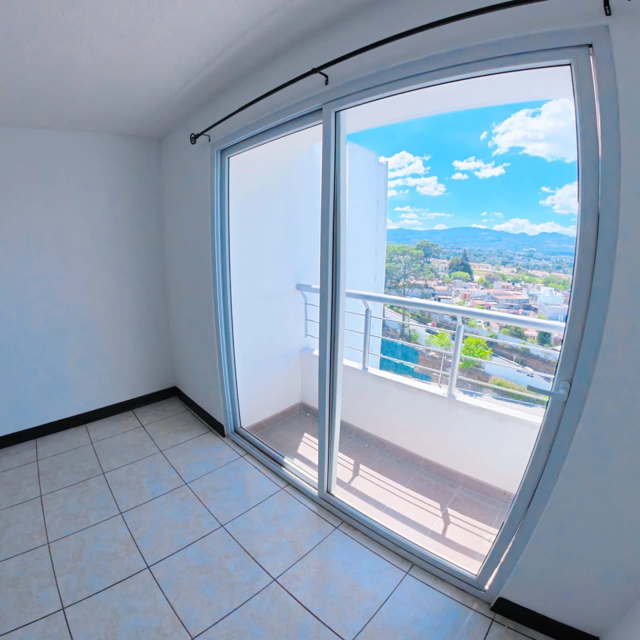 Apartamento en Venta Alta Villa El Naranjo — Apartamento en Venta en Zona 4 Mixco, Guatemala, Ciudad — foto 5 de 10