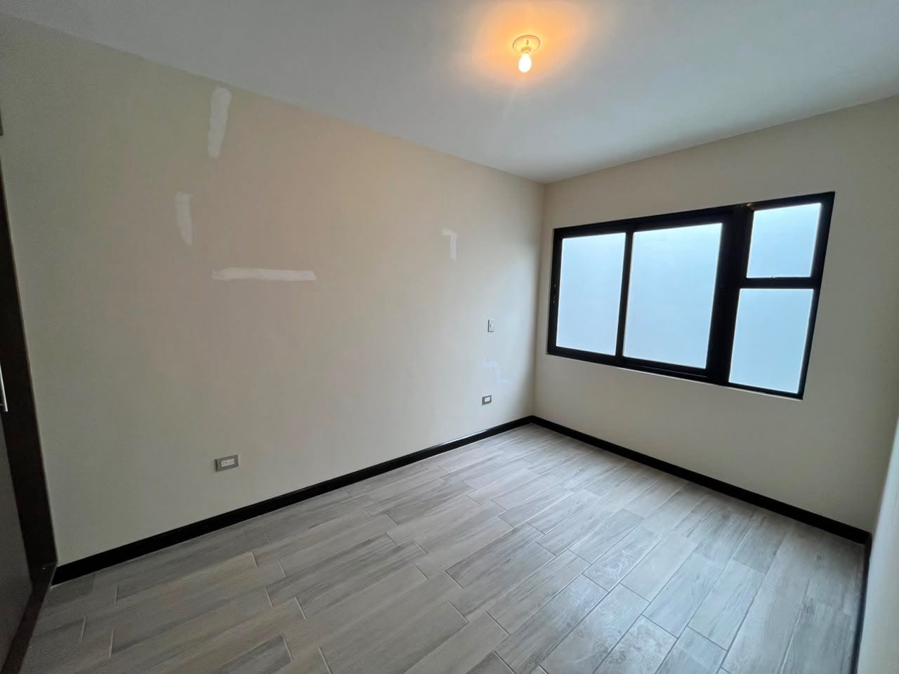Casa en Venta de 3 Habitaciones Hacienda Real Zona 16 — Casa en Venta en Hacienda Real, Zona 16, Guatemala, Ciudad — foto 10 de 13