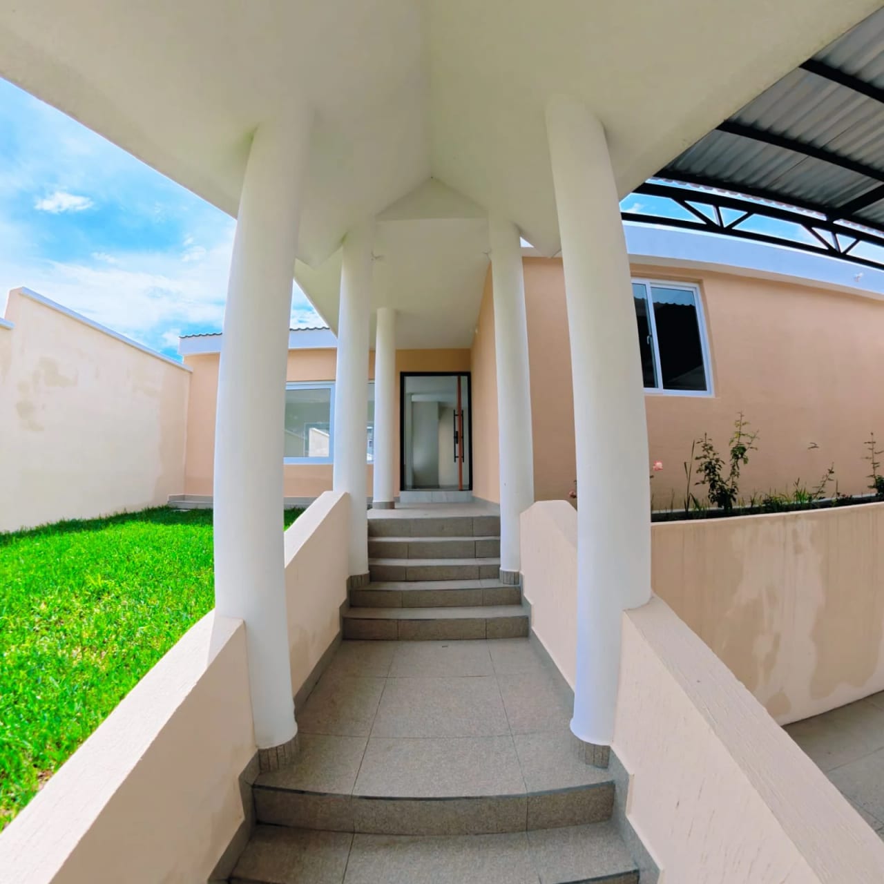 Vive en Exclusividad, Rodeado de Naturaleza — Casa en Venta en San José Pinula, Guatemala, Ciudad — foto 4 de 5