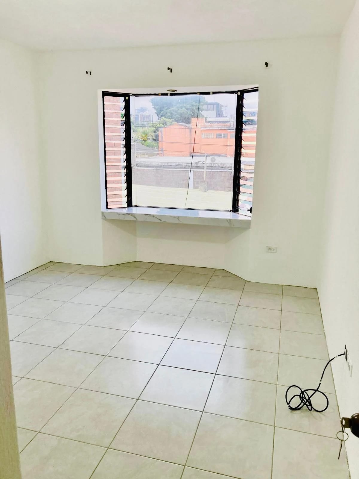 Apartamento de 4 dormitorios en renta en Colonia El Maestro — Apartamento en Alquiler en Zona 15, Guatemala, Ciudad — foto 13 de 17