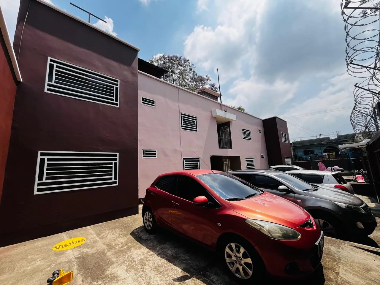 En venta edificio de 4 apartamentos en zona 12, GUAJITOS — Edificio en Venta en Zona 12, Guatemala, Ciudad — foto 4 de 16