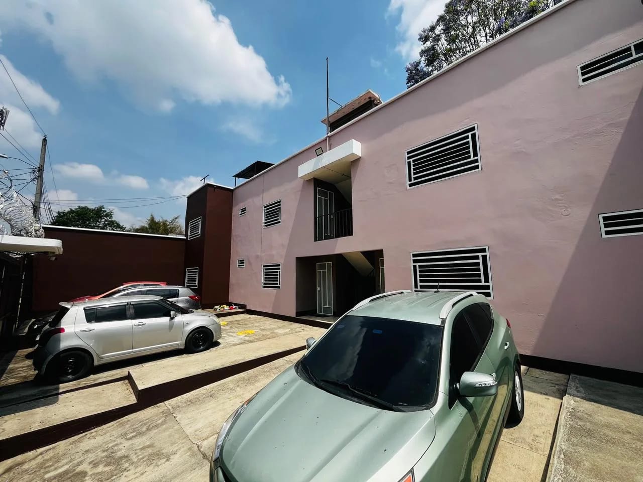 En venta edificio de 4 apartamentos en zona 12, GUAJITOS — Edificio en Venta en Zona 12, Guatemala, Ciudad — foto 8 de 16