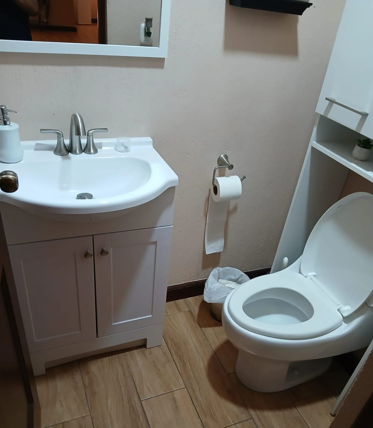 En venta edificio de 4 apartamentos en zona 12, GUAJITOS — Edificio en Venta en Zona 12, Guatemala, Ciudad — foto 12 de 16