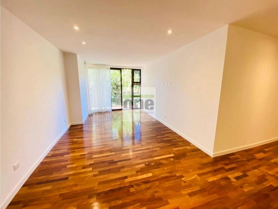 Exclusivo apartamento de lujo en zona 10 — Apartamento en Alquiler en Zona 10, Guatemala, Ciudad — foto 2 de 13