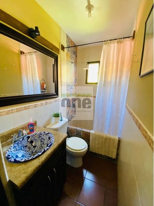 Linda casa con apartamento independiente en Km 25.5 La Fontana — Casa en Venta en Carretera a El Salvador, Guatemala, Ciudad — foto 15 de 15