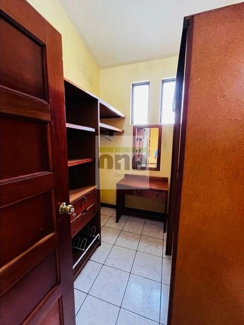 Casa de 3 dormitorios en alquiler en Condominio Los Manantiales — Casa en Alquiler en San José Pinula, Guatemala, Ciudad — foto 15 de 16