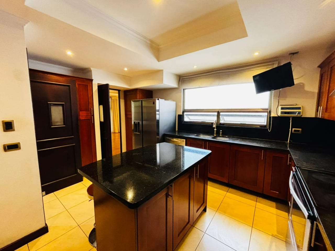 Espectacular casa de 3 dormitorios en venta en Zona 10 Oakland — Casa en Venta en Zona 10, Guatemala, Ciudad — foto 11 de 17