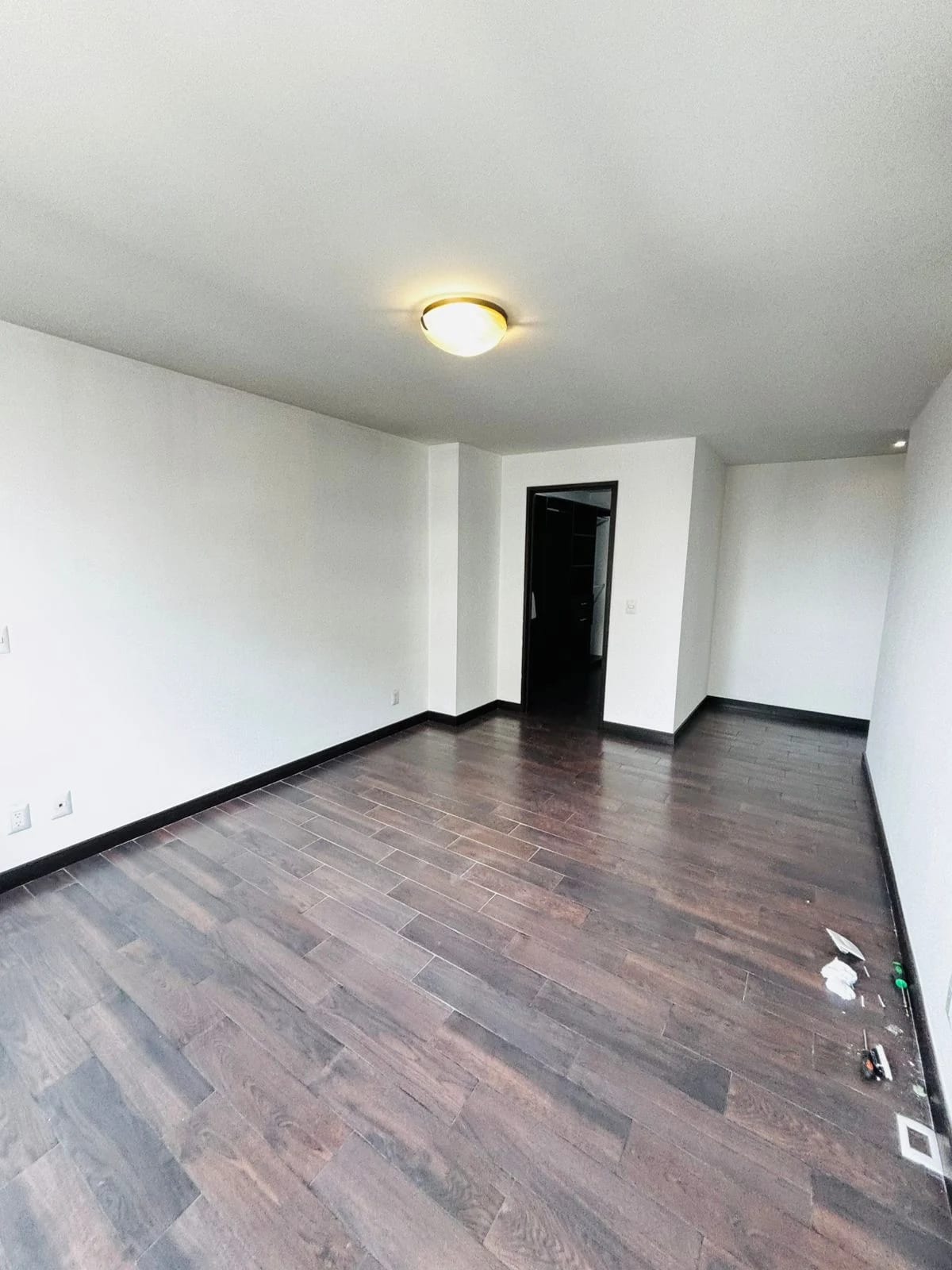 Amplio apartamento de 3 dormitorios en Zona 14, cercano a La Noria — Apartamento en Alquiler en Zona 14, Guatemala, Ciudad — foto 7 de 12
