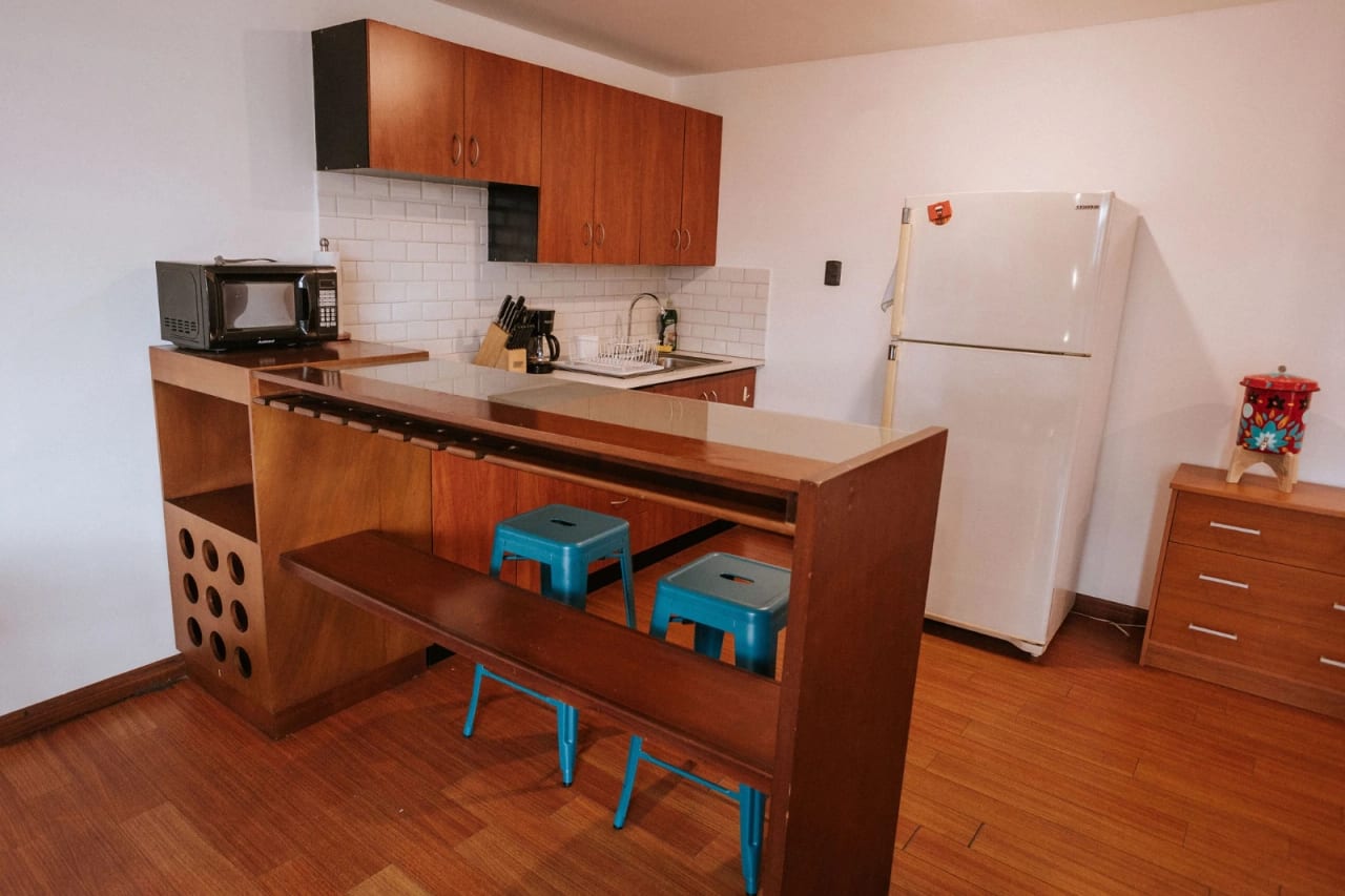 Apartamento amueblado de 1 dormitorio en Zona 13 A — Apartamento en Alquiler en Zona 13, Guatemala, Ciudad — foto 1 de 17